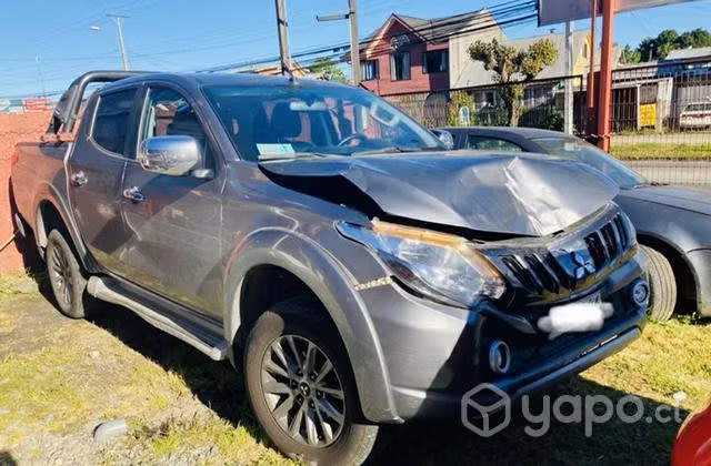 Eje trasero Rh Mitsubishi New L200