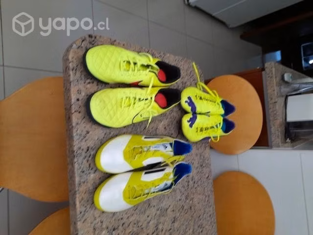 Zapatos de futbol