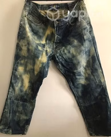 Jeans Customizados