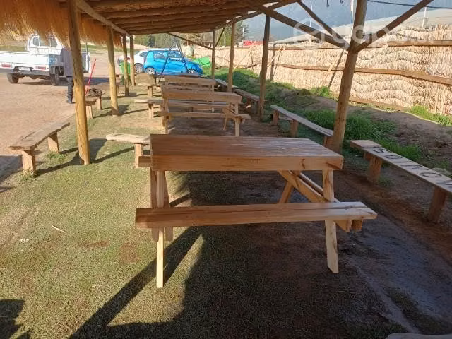 Mesas de terraza, colegio, jardín - Imagen 3
