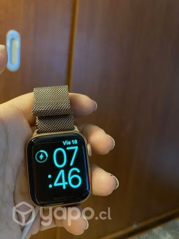 Apple Watch SE version 8.7
