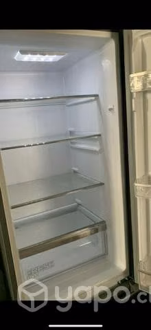 Refrigerador midea casi nuevo