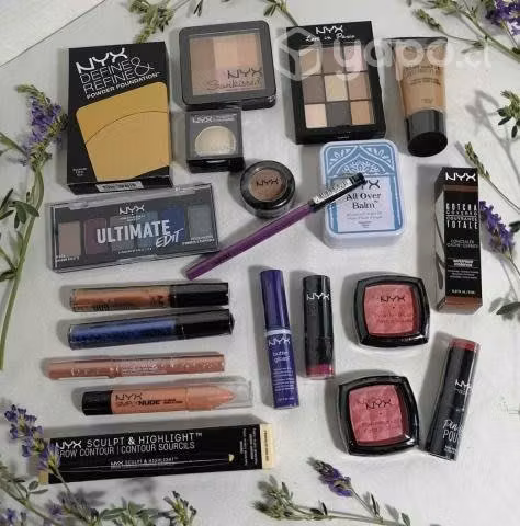 Caja de cosméticos americanos marca nyx