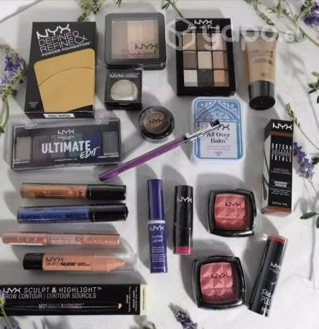 Caja de cosméticos americanos marca nyx