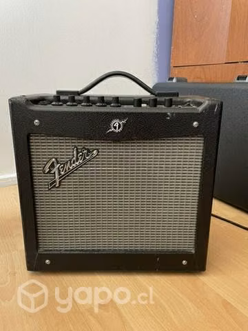 Amplificador Fender Mustang I V2