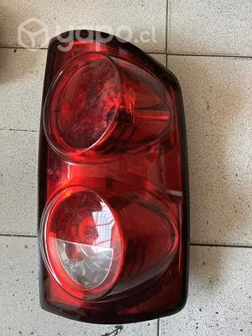 Foco trasero derecho Ram 1500 - 2500 y 3500