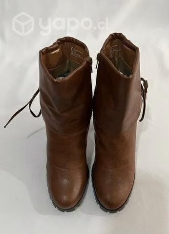 Botin 100% Sintético Marca Tatienne N°39 Café