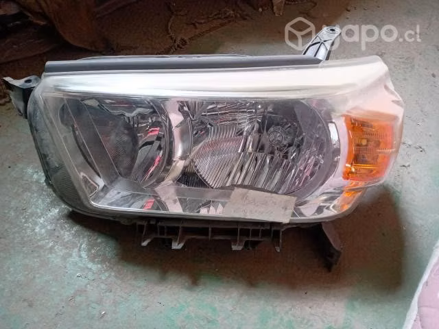 Toyota 4Runner 2012 optico izquierdo