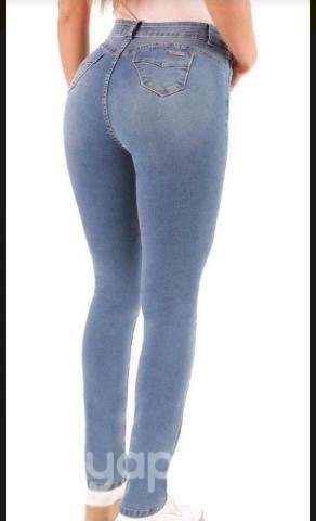 Jeans Marca Divino talla 38 push up - Imagen 2