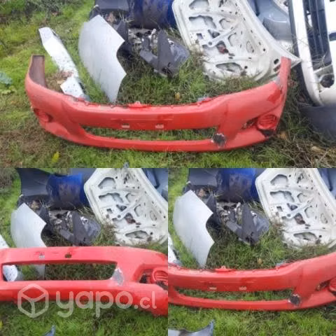 Parachoque delantero original Toyota hilux 2013