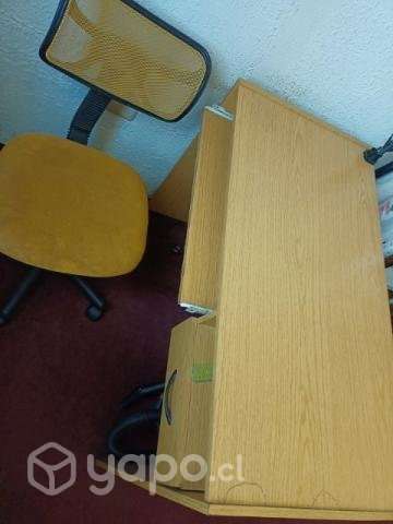 Escritorio más silla - Imagen 2