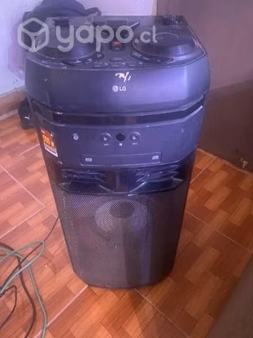 Parlante LG XBOOM OK55