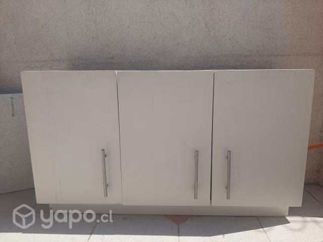 Mueble mural 3 puertas