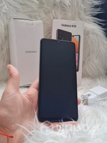 Samsung A32