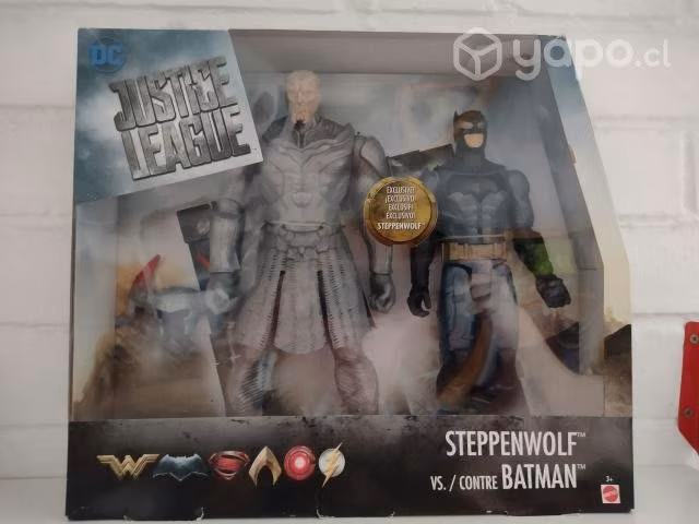 Batman v. Steppenwolf JL [Conversable]