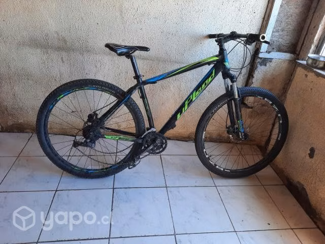 Bicicleta upland vanguard 200