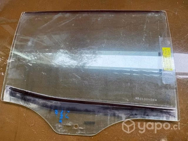 Vidrio original puerta trasera der Ranger 2014