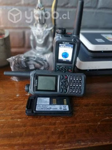 2 Radio Portátil THR9i