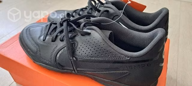 Nike tiempo