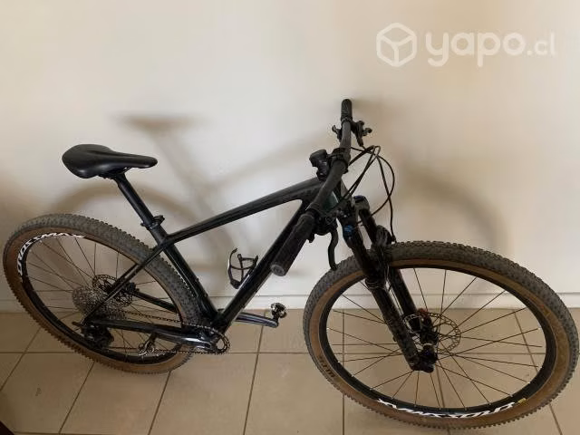 Scott scale carbon m
