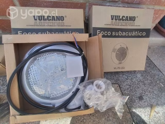 Focos piscina blanco vulcano