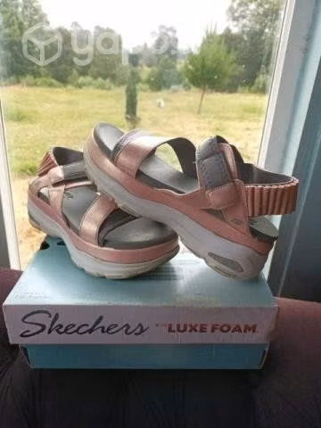 Sandalias Skechers 36