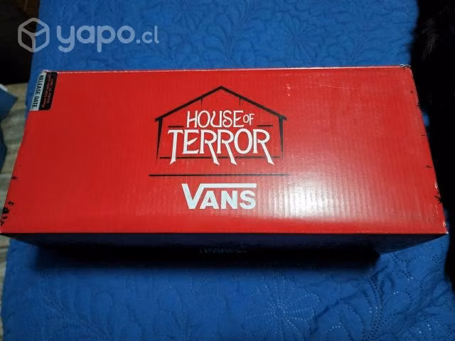 Vans house of terror the exorcist - Imagen 5