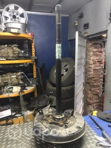 Eje trasero derecho Mitsubishi Montero Sport 3.0 1