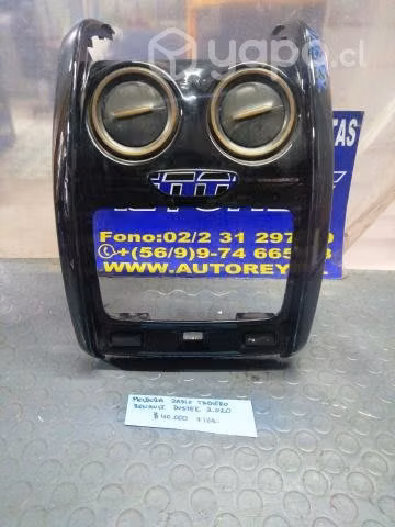 Moldura radio tablero Renault Duster 2020