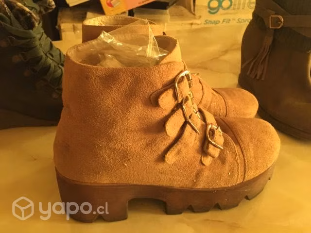 7 pares de calzado - Imagen 4