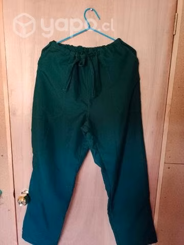 Uniformes santo Tomás