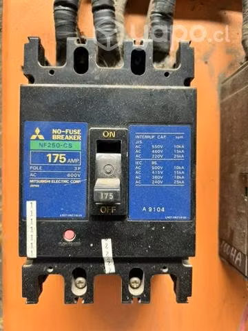 Interruptor automático Mitsubishi 175A