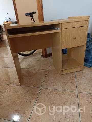 Escritorio firme en Curicó