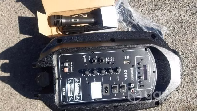 Parlante karaoke nuevo c/bluethoot