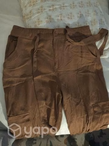 Pantalones de tela café