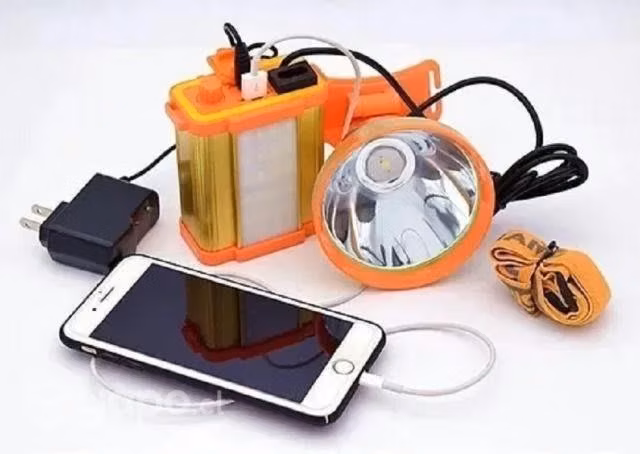 Linterna foco led 400w REALES con cargador celular