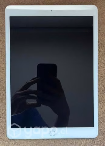 IPad 10.2" 8 gen 32GB + 2 carcasas