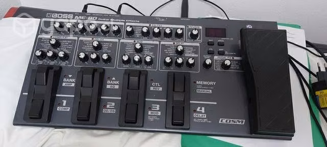 Pedalera multiefecto BOSS ME 80