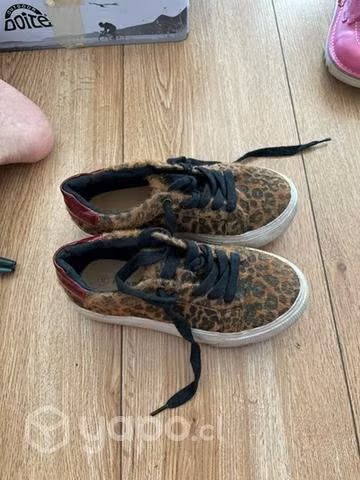 Zapatillas urbanas niña