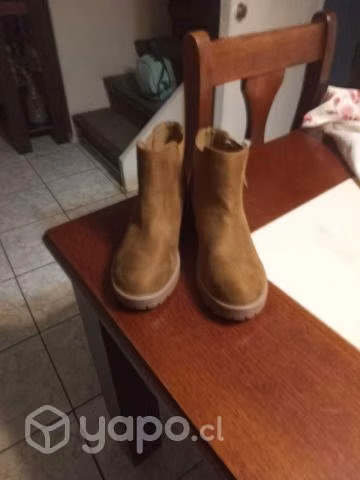 Botines Nº 37 - HORMA CHICA