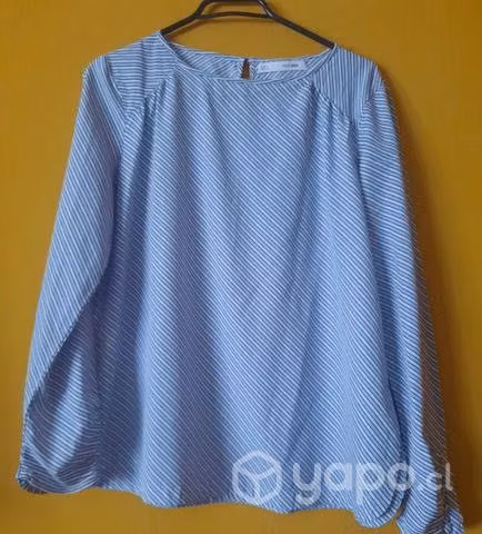 Blusa está como nueva