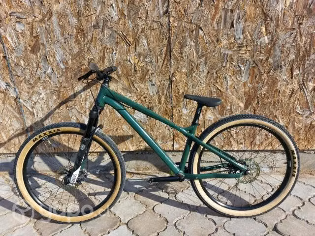 Bici dirt commencal