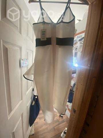 Vestido blanco formal - Imagen 2