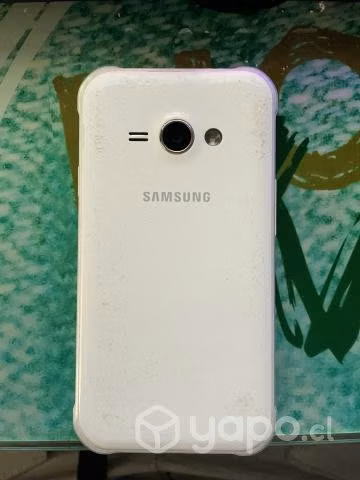 Samsung J1 Ace | Buen estado con mica
