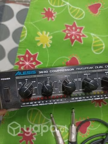 Alesis 3630 compresor