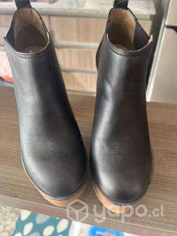 Botas marca cubana 100% cuero talla 37 - Imagen 3