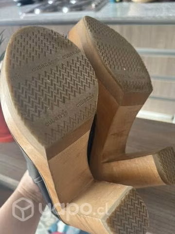 Botas marca cubana 100% cuero talla 37 - Imagen 4