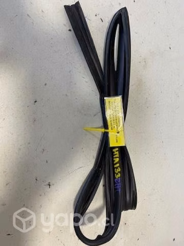 Goma vidrio puerta trasera derecha (HTA133) Hyunda