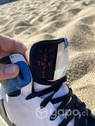 Jordan 1 Travis Scott x Fragment - Imagen 6
