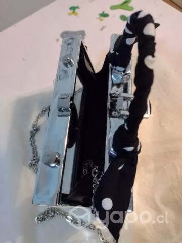 Carterita original